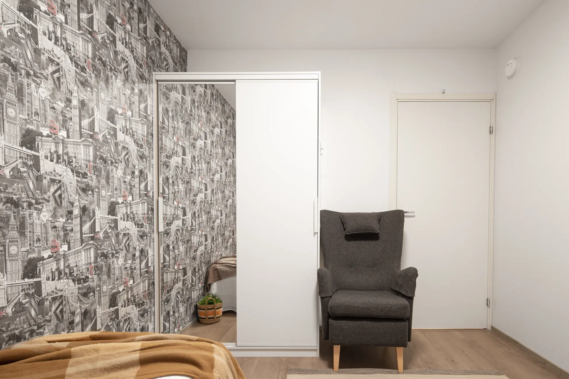 Furnished apartment in Helsinki — photo 22