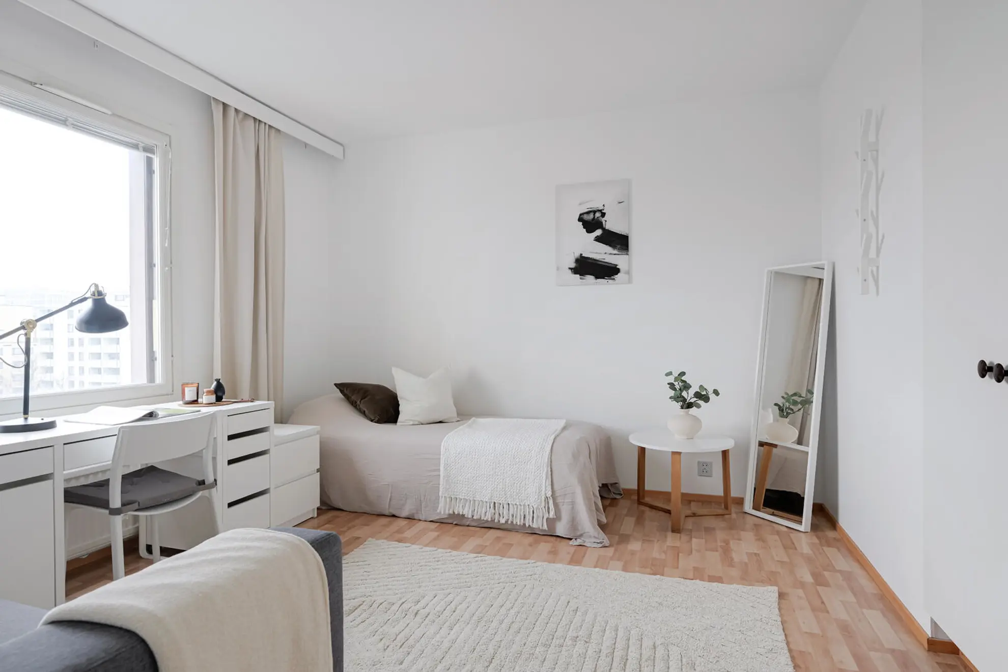Room 4