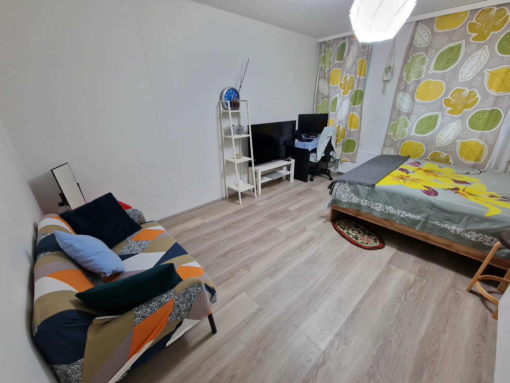 Room 1