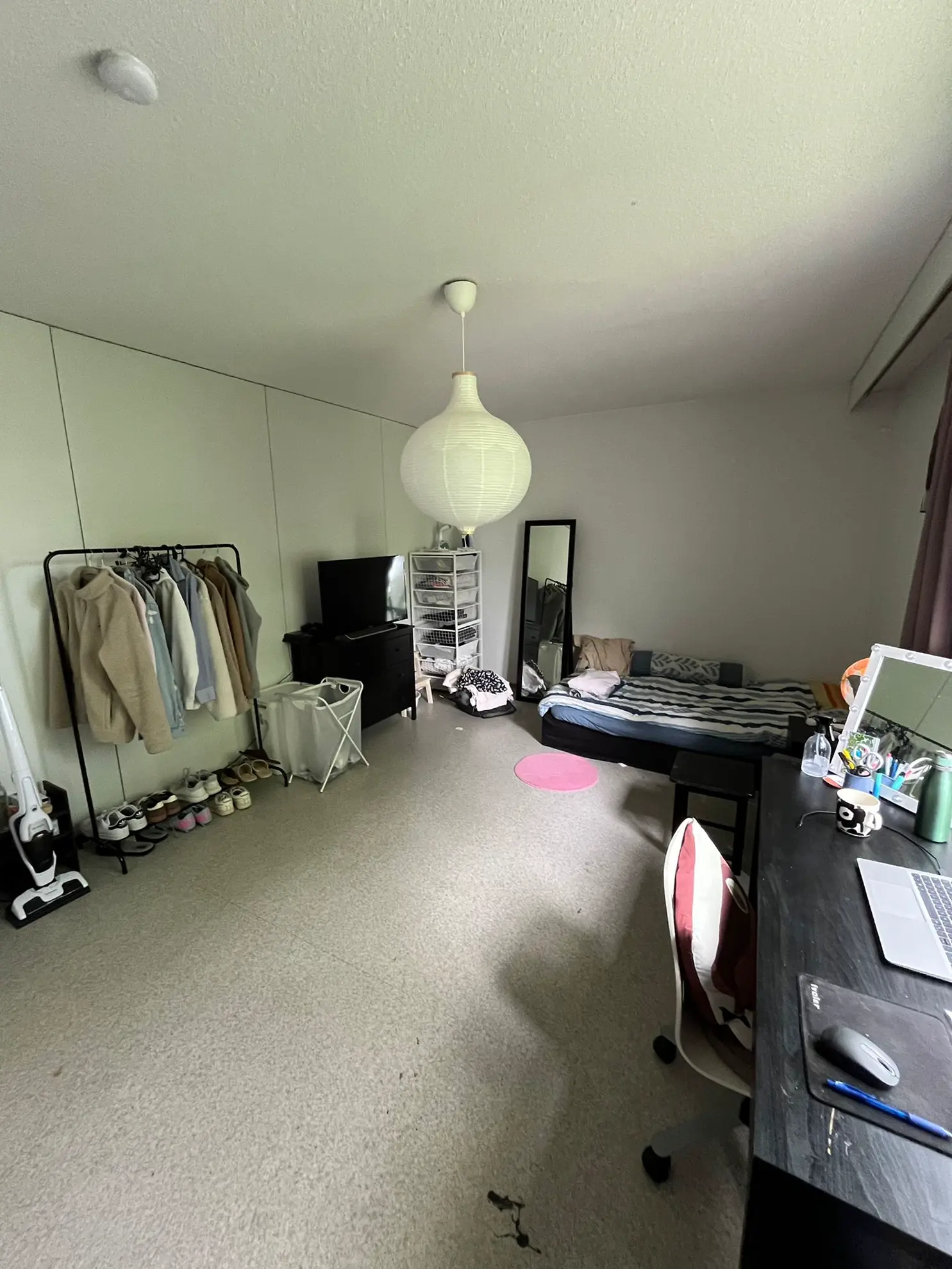 Room 1